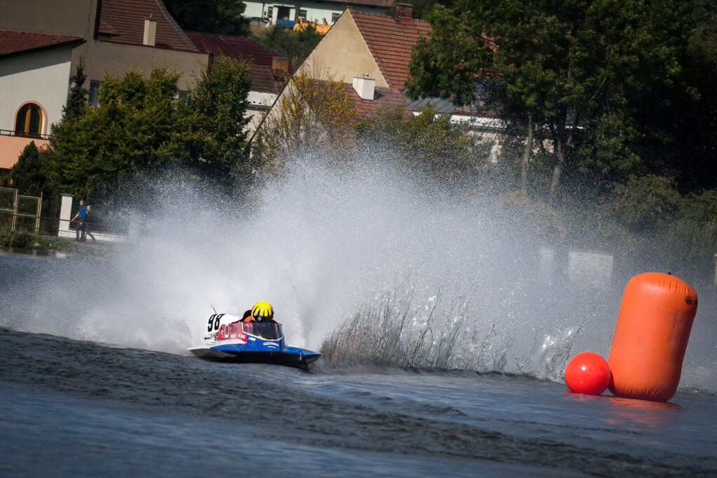 #98 LOUKOTKA David (CZE), 1. závodní jízda F250, UIM – mistrovství světa člunů Jedovnice 2020