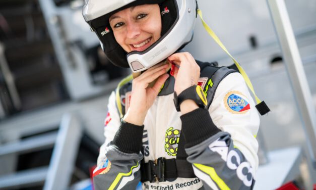 Navigátorka Žáková absolvovala 100 rallye soutěží