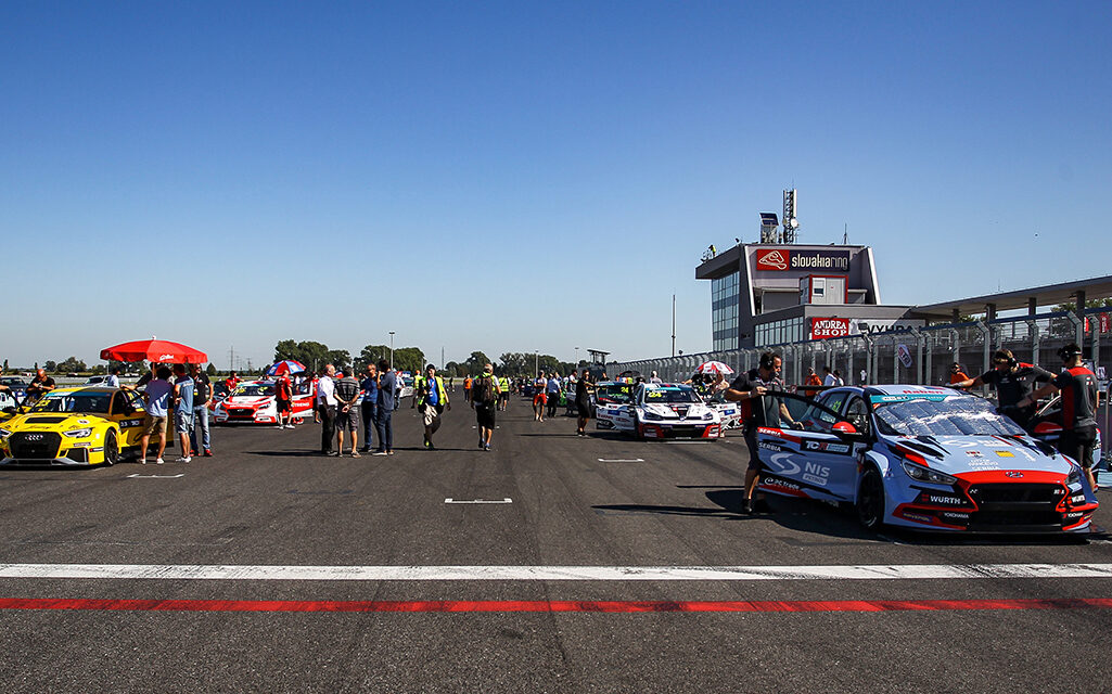 TCR Eastern Europe zahájí sezonu na&nbsp;Hungaroringu s&nbsp;15 vozy