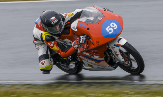 Gurecký a Kocourkem ovládli závody Northern Talent Cupu v Oscherslebenu 