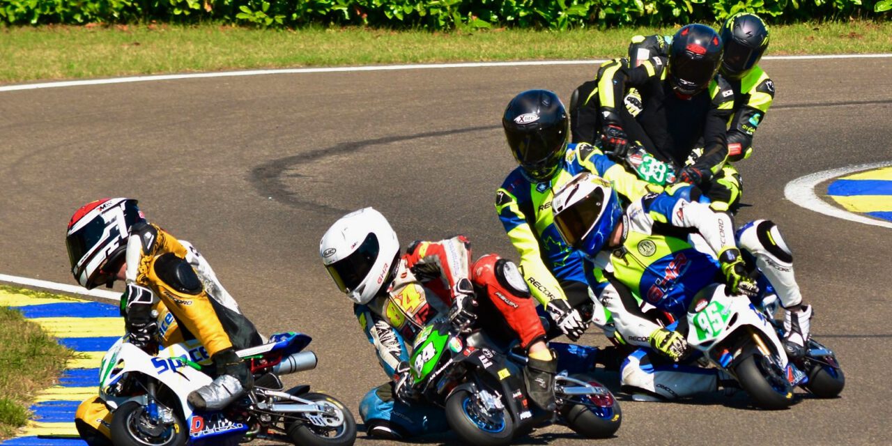 CIV Minimoto – Matyáš Pálka #84 si z&nbsp;Rieti veze pohár za druhé místo