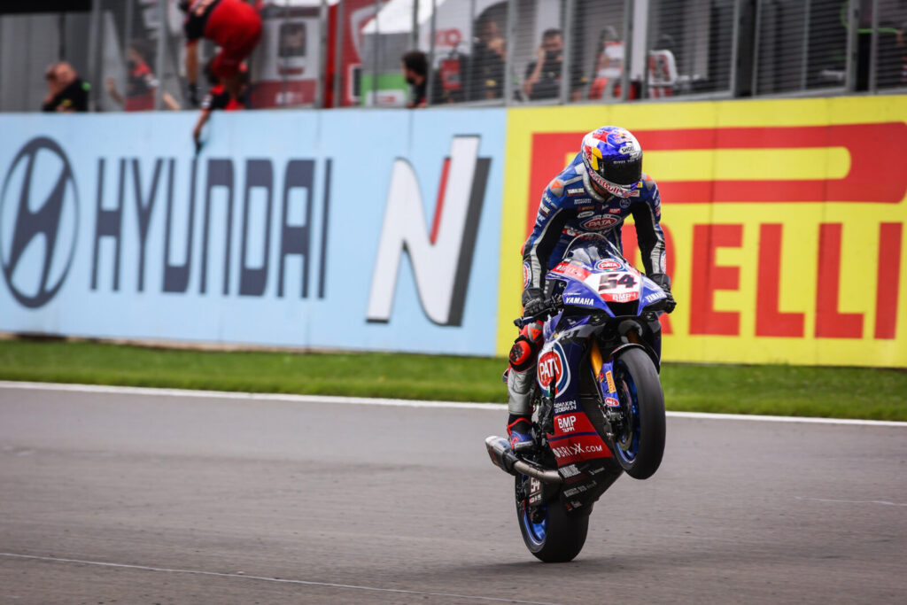 Toprak Razgatlioglu, TUR, Pata Yamaha with BRIXX WorldSBK, FIM Superbike World Championship, závod 2, Donington Park 2021
