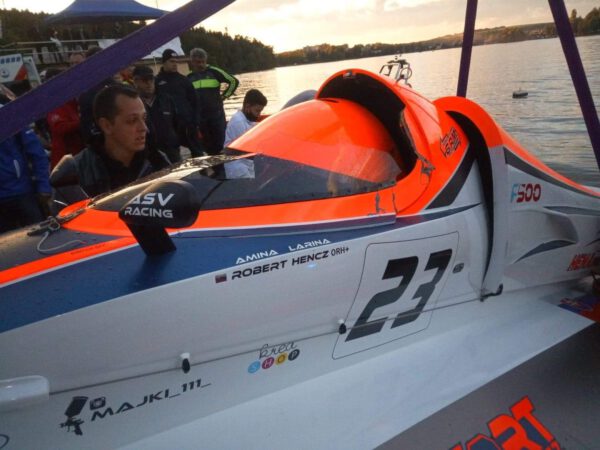 HENCZ Robert (SVK), F500, UIM – mistrovství světa člunů Jedovnice 2020