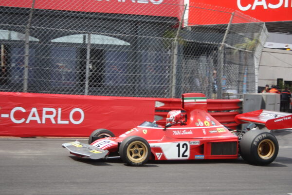 Charles Leclerc na Monaco GP Historique: 
