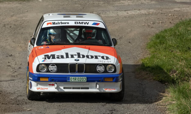 Vančík na&nbsp;„bavoráku“ opanoval historiky na&nbsp;Rallysprint Kopná