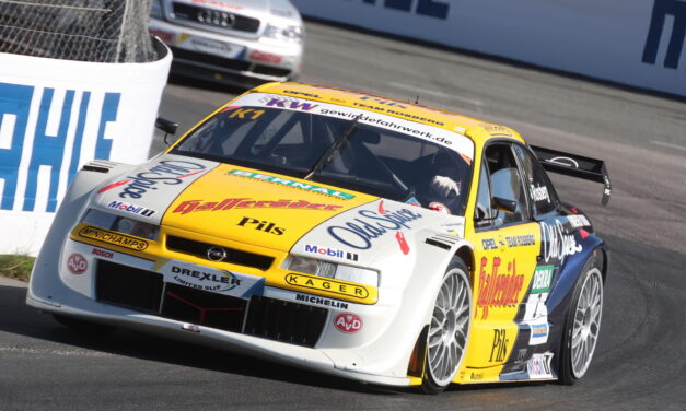 DTM Classic: Stuck na&nbsp;Norisringu nestačil na&nbsp;modernější techniku