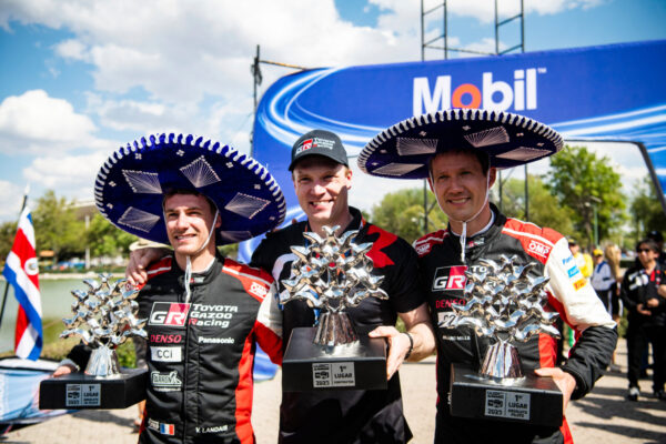#17 Sébastien Ogier, Vincent Landais (FRA), TOYOTA GAZOO RACING WRT