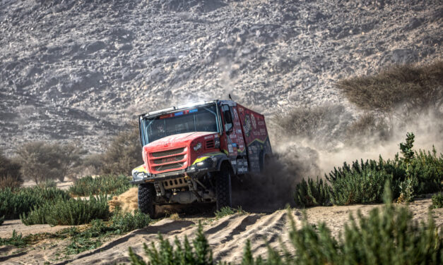 Dakar 2025: Loprais druhý v&nbsp;maratonské etapě i&nbsp;průběžně